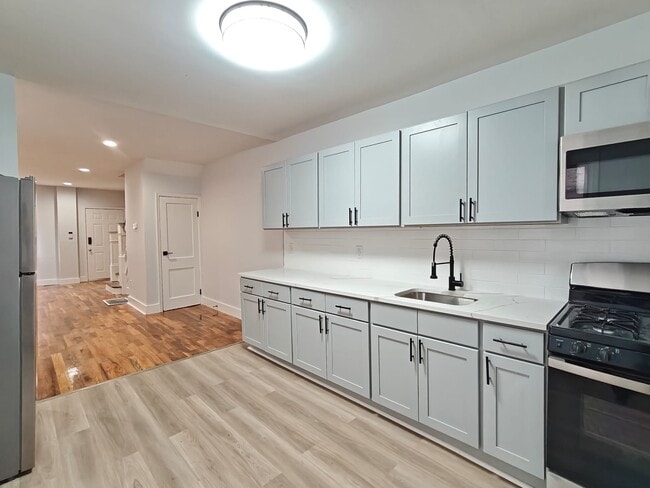 Photo - 45 N Felton St