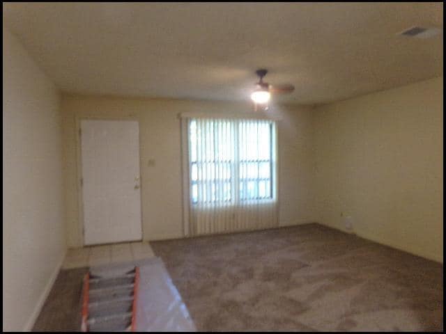 Photo - 610 S Maple St