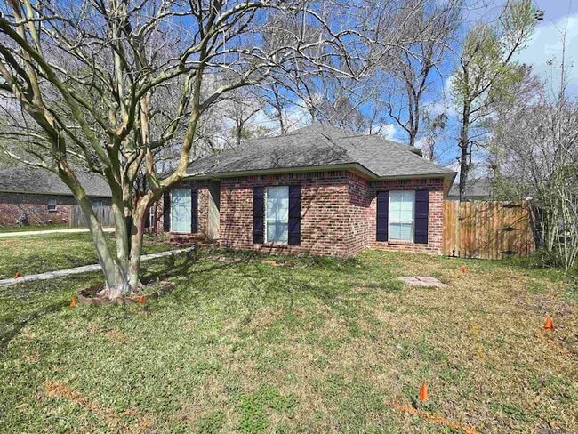 Photo - 9235 Worthington Lake Ave