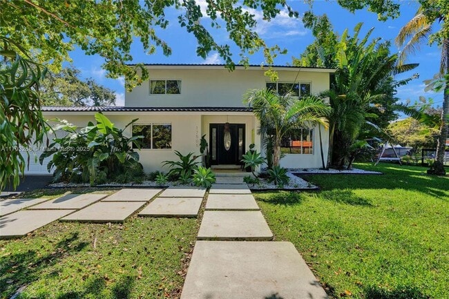 Photo - 17505 SW 90th Ave