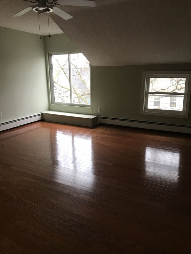 Photo - 30 Nash St Unit 2