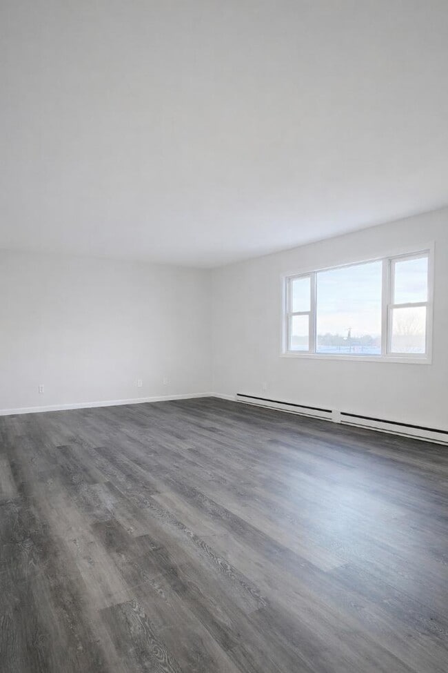 Lake Ave Apartments