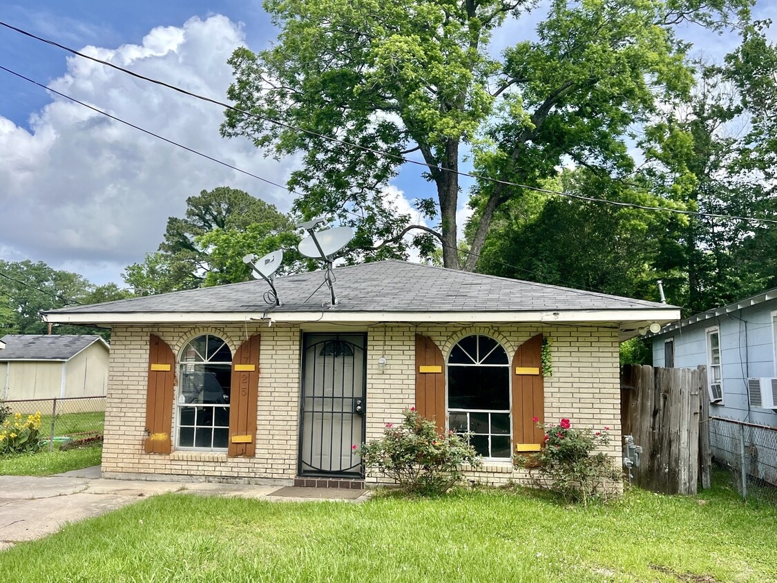 Photo - 4725 Stearns St (Baton Rouge, LA)