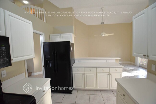 Photo - 2771 Oakview Way