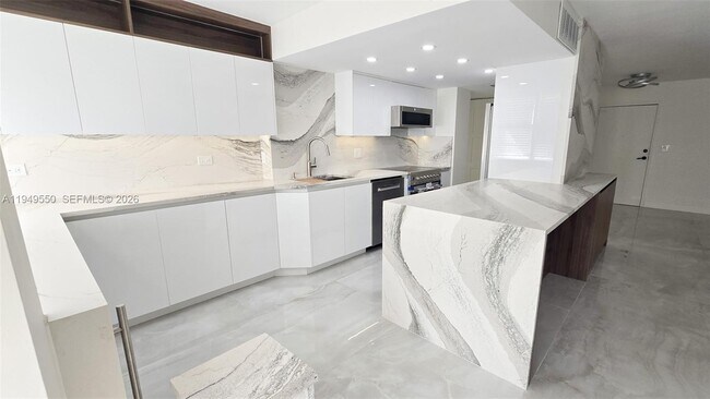 Photo - 250 174th St Unit 203