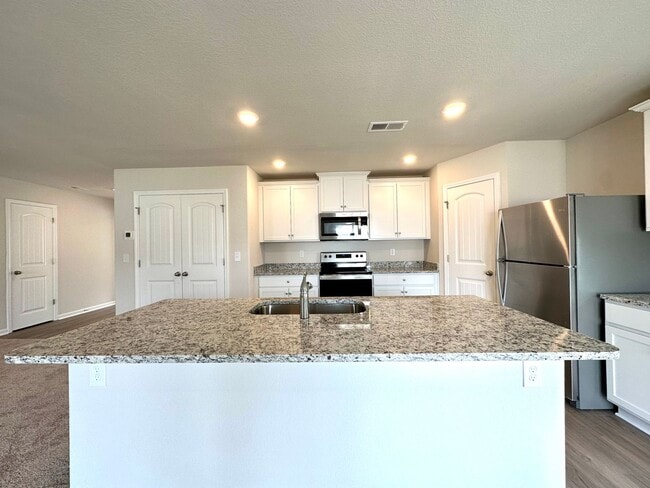 Photo - Beautiful 4BR/2.5BA Home in Charlotte!