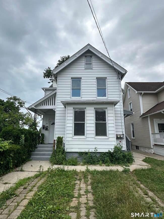 Building Photo - 26 Rowan St Unit 2
