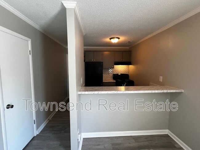 Photo - 5846-B Century Oaks Drive