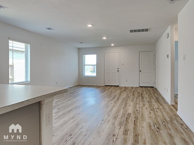 Photo - 27022 Winward Crk Trl