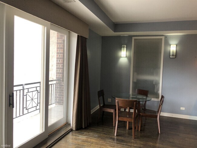 Photo - 2 br, 2 bath Condo - 1347 North Sedgwick S...