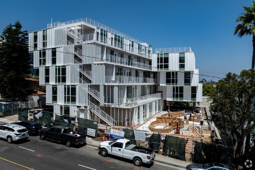 Building Exterior 1