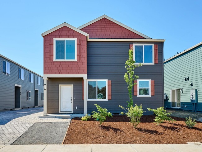 Building Photo - 180 28th Ave SE Rental