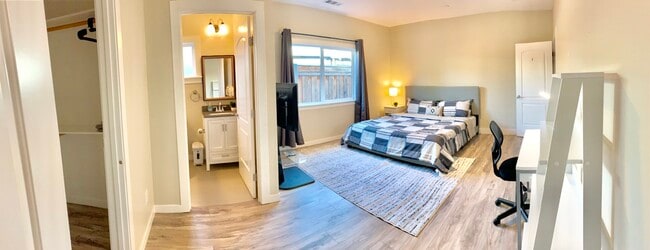 Building Photo - 651 BERNAL AVE Unit Room 7
