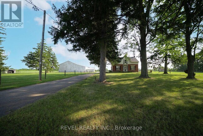 Photo - 413 Ellis Ave