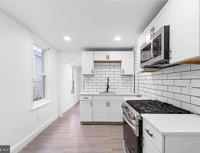 Photo - 1301 Lancaster Ave