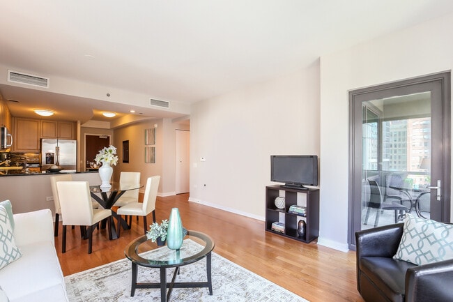 Photo - 130 N Garland Ct Unit 1102