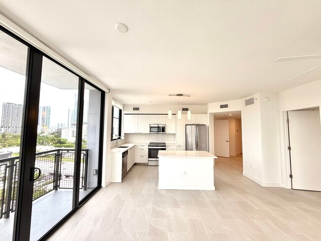 Photo - 1910 NW 1st Pl Unit B20