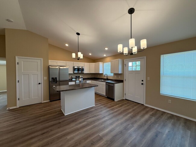 Building Photo - *PRICE DROP!! Brand New Construction 4BR h... Rental