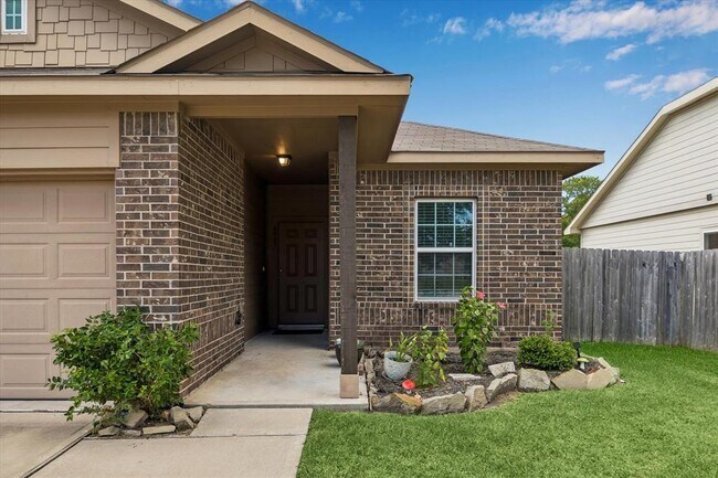 4907 Fairwater Ct