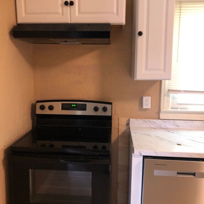 Photo - Beautiful country settings!  3 Bedroom / 1 bath - Kingsport TN