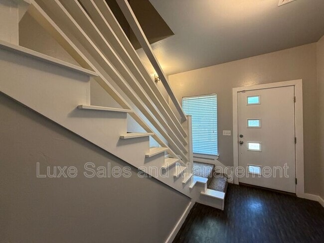 Photo - 613 NW 176th St Unidad B