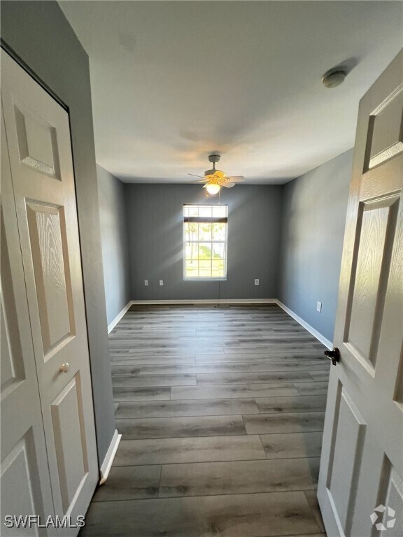 Building Photo - 3624 Pine Oak Cir Rental