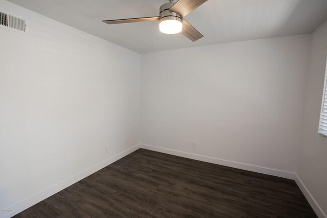 Photo - 524 S Stapley Dr Apartment Unit 5