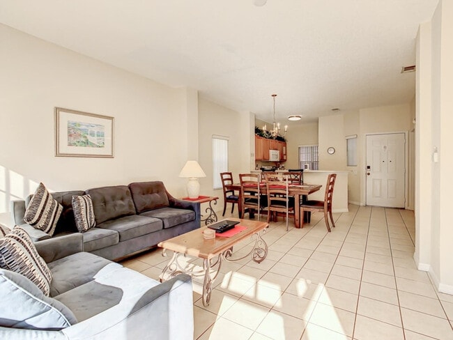 Building Photo - 8410 Blue Lagoon Dr Unit ID1286570P Rental