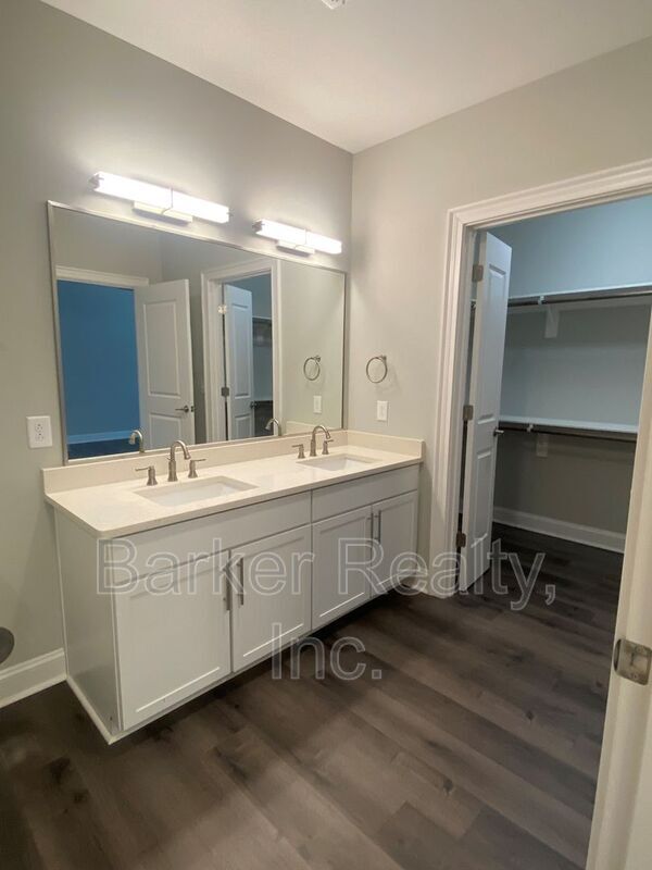 Photo - 414 S White St Unit 206