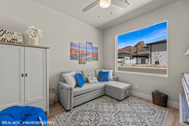 Photo - 355 W Clf Vw Ln