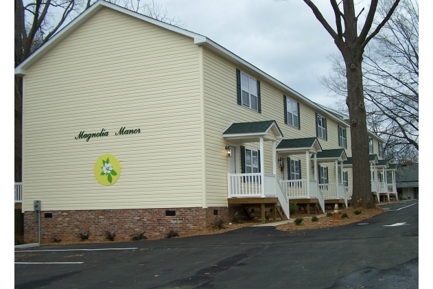 Photo - 117 Caldwell St Apartments