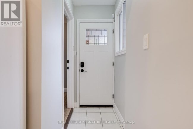 Photo - 47 Harvey St