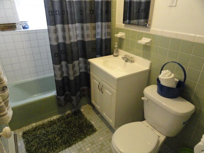 Photo - 402 Highland Ave Unit 32