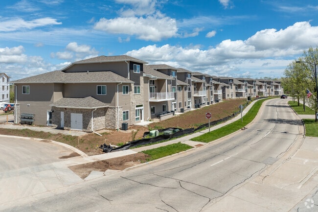 Photo - Duck Creek Landing Apartments