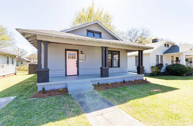 Building Photo - 1477 Lyndale Ave Rental
