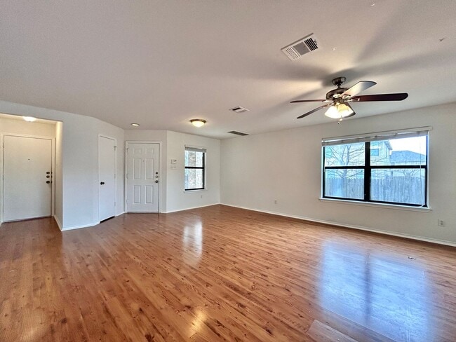 Photo - 2417 McCook Dr