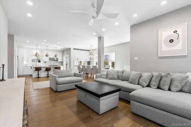 Photo - 73 Maple Ave