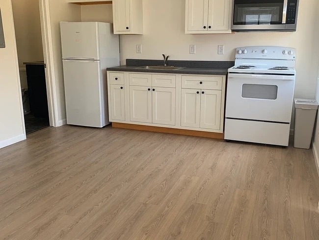 view of kitchen from living room - 1877 Gardenia Ave