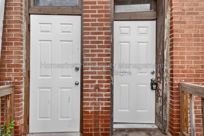 Building Photo - 3744 Gravois Ave Unit 1f Rear