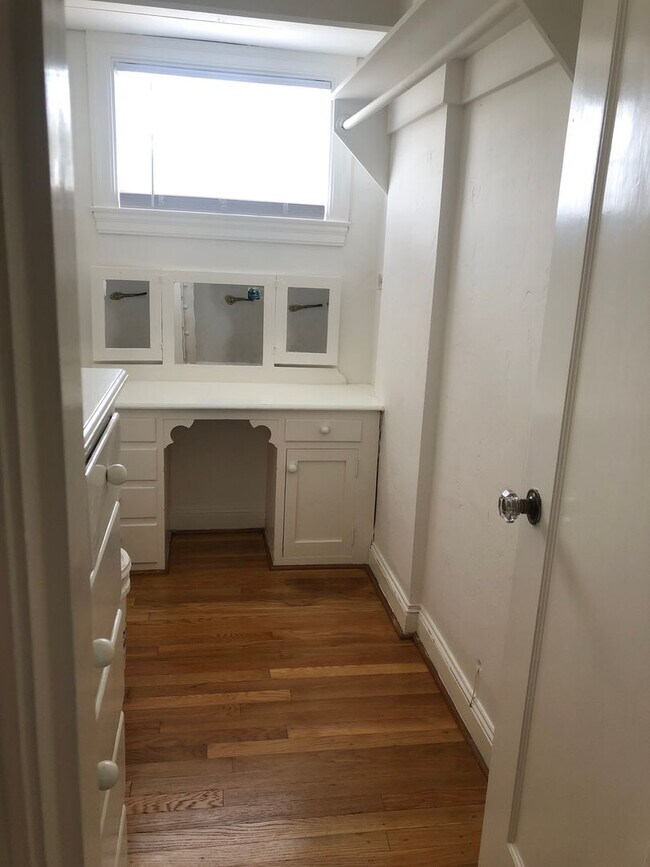 Photo - COMING SOON-large bedroom and is located n... Unit Apt 1683