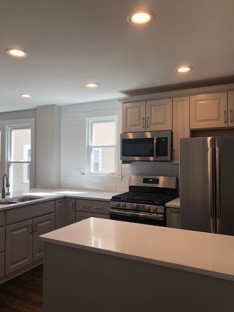 Photo - 305 W Palatine Rd Unidad 2