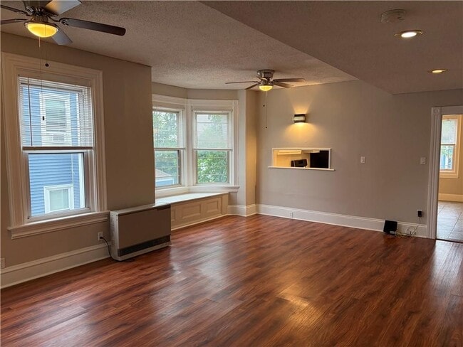 Photo - 60 Cypress St