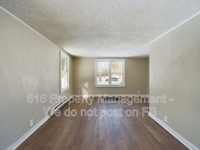 Photo - 1013 W South Ave Unit -  2