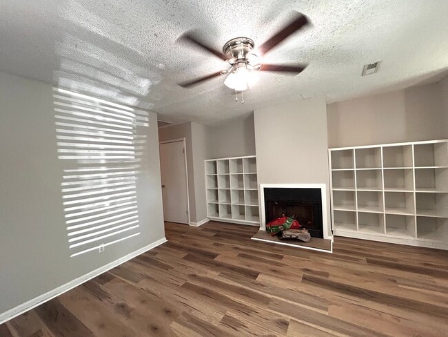 Photo - Charming 2 Bedroom Duplex in Ladson