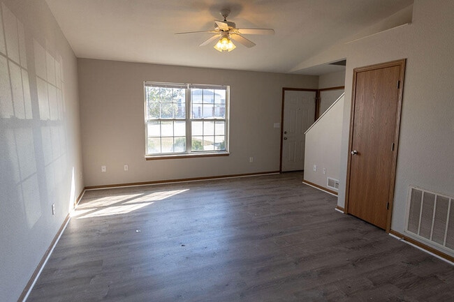 Photo - 1507 Native Dancer Ct