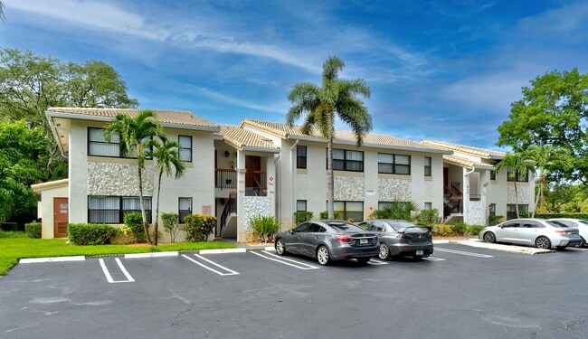 Building Photo - 11620 NW 26th Ct