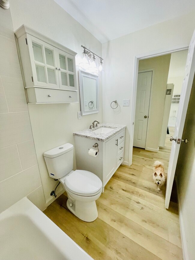 Photo - 1812 Rose Ave