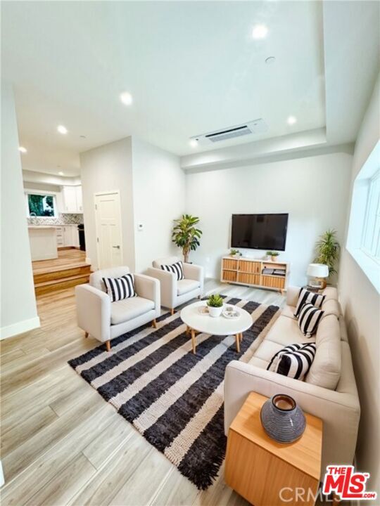 Photo - 1819 1/2 Westholme Ave Casa