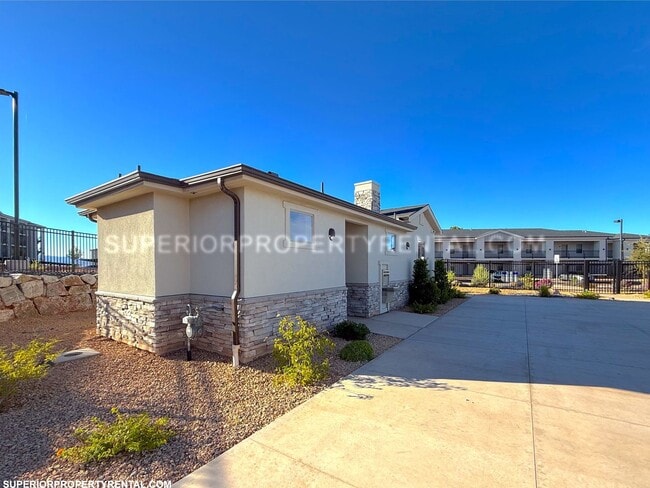 Photo - 2 bed, 1 bath Condo