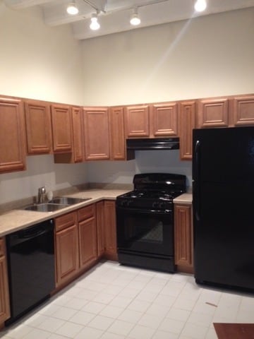Building Photo - 4015 N Milwaukee Ave Unit 207 Rental